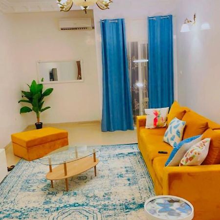 Yelow Home Dakar Bagian luar foto